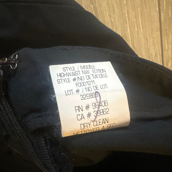 Women 8 Theory High Waist NW Edition Straight Leg Black Wool Dress Ankle Pants - Picture 4 of 7